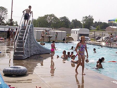 kids at the swimming pool